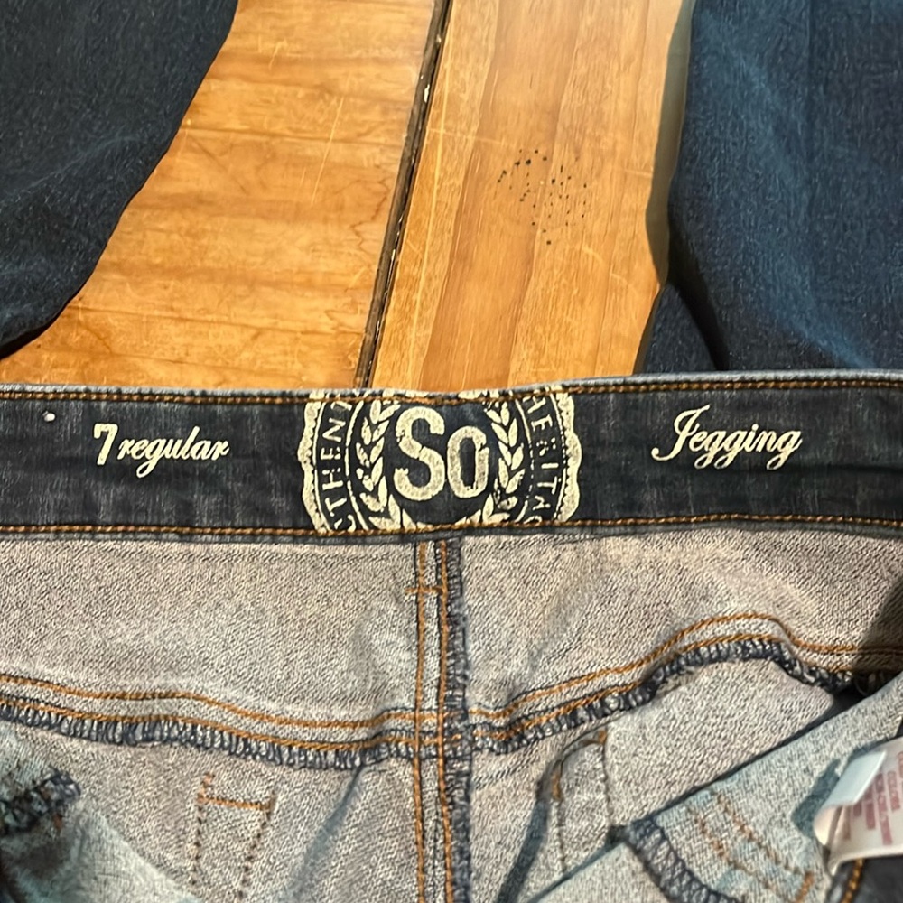 💰BOGO FREE SO Jegging Jeans 7 Reg - Picture 5 of 10